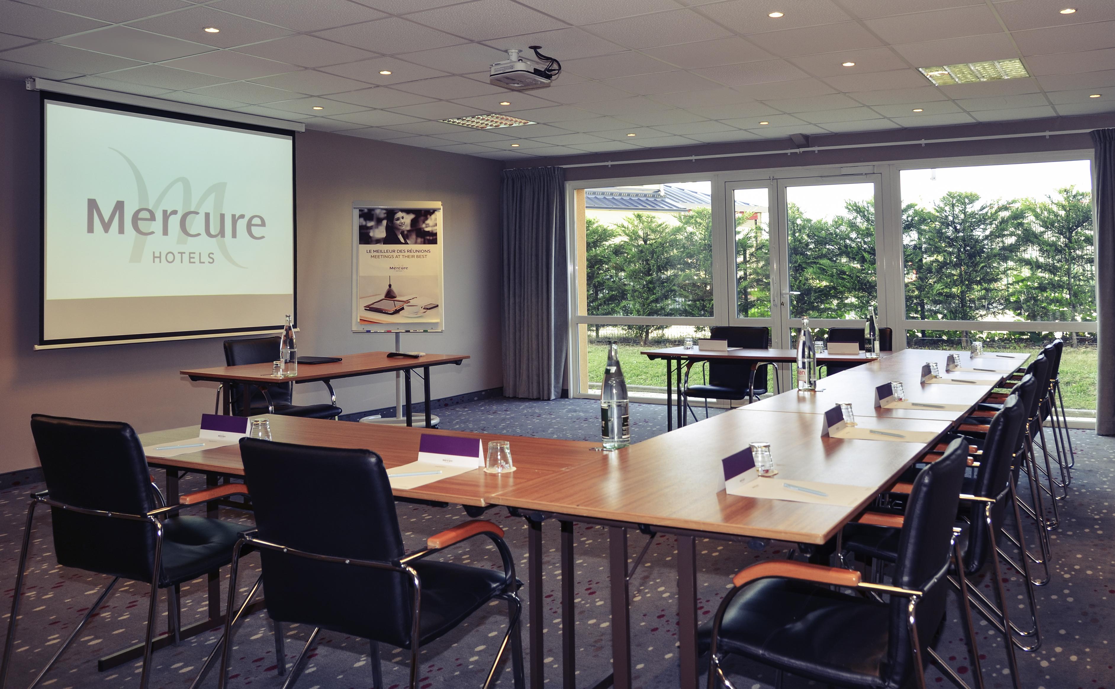 Mercure Lyon Est Chaponnay Bagian luar foto