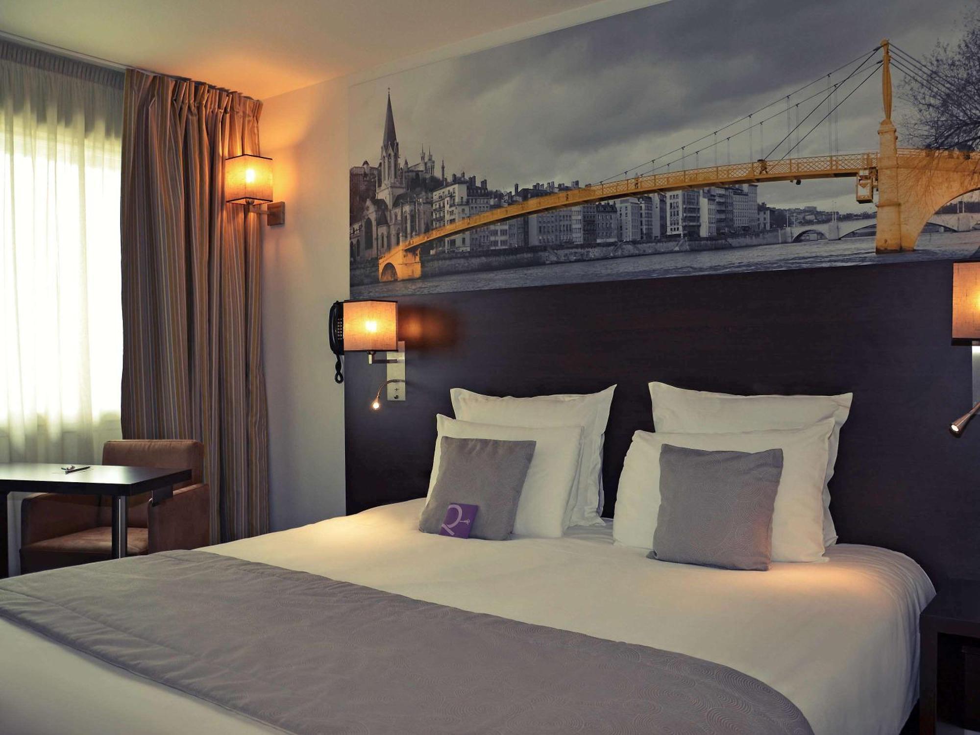 Mercure Lyon Est Chaponnay Bagian luar foto