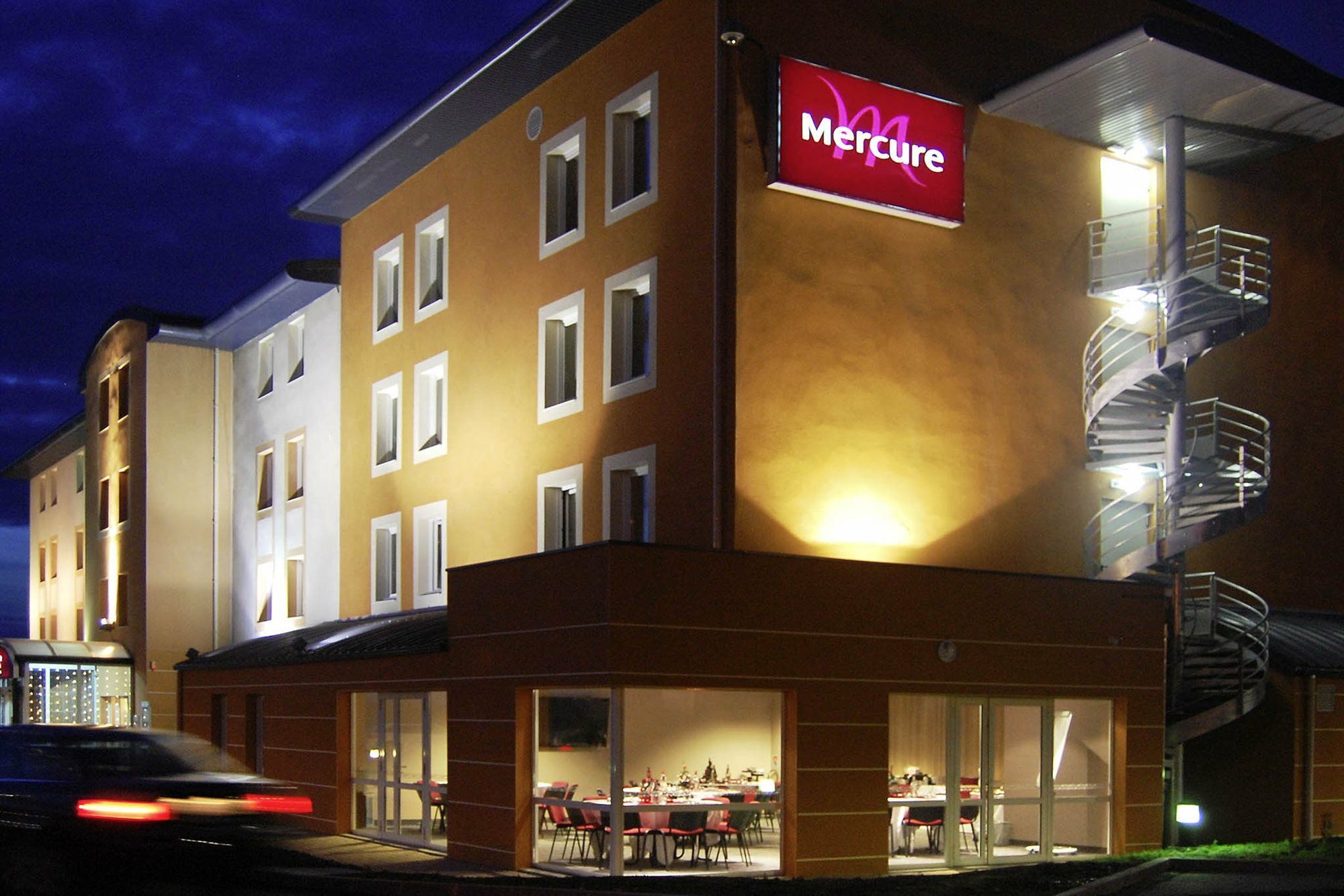 Mercure Lyon Est Chaponnay Bagian luar foto